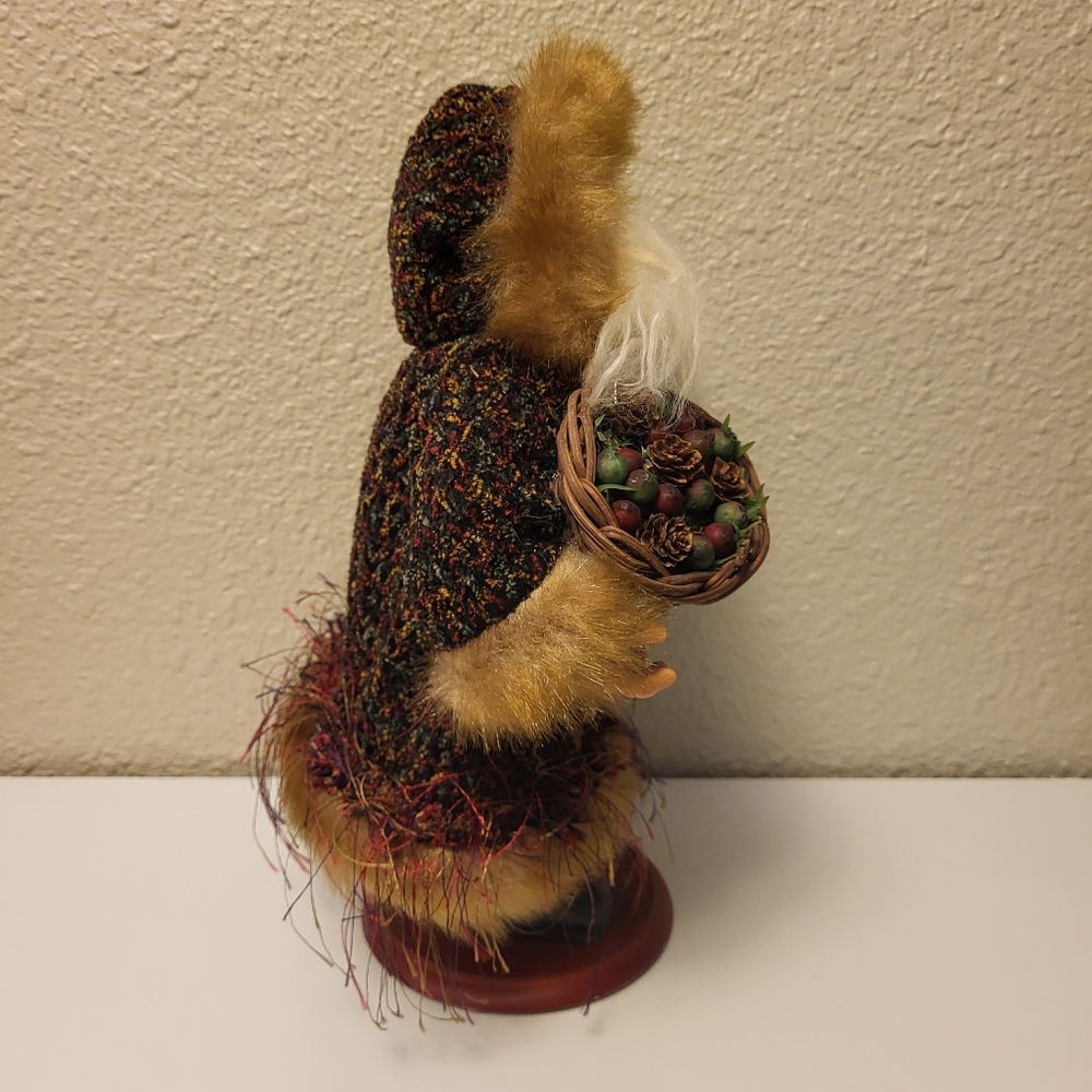 Rustic Santa Claus - Picture 4 of 11